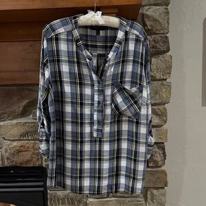 Lane Bryant Flannel Sz 20 Navy and Yellow Plaid Button Front Shirt